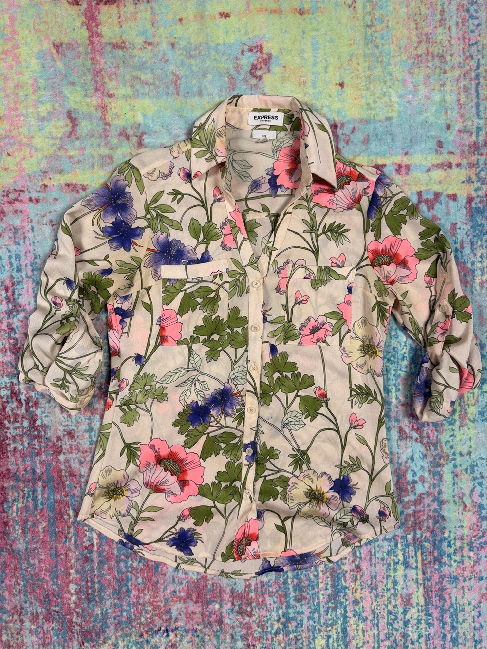 Express Cream Floral Button-Down Shirt with Pink & Blue Blooms